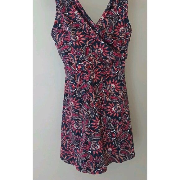 Lands' End Crossover Swim Dress Size 8 Pink Floral Paisley Skirted Beach Cruise - Picture 3 of 7